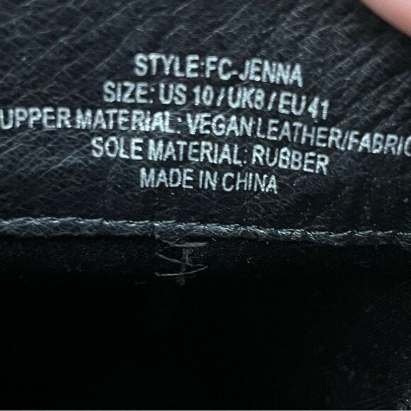 French Connection Boots Black 4”/Heels Vegan Leather Stretch Pull On Sz 10 - Picture 11 of 12